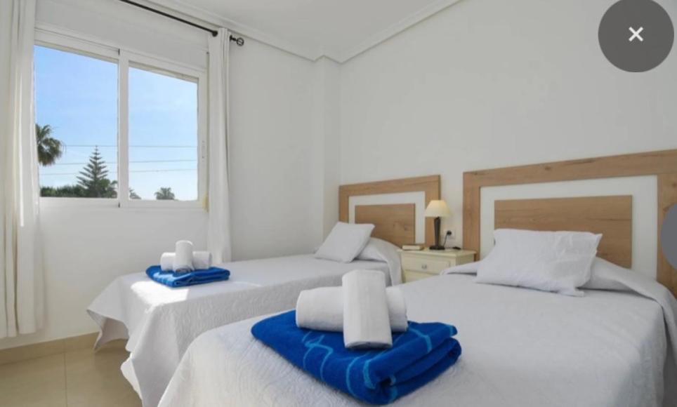 Meernahes Ferienapartment Elia เดเนีย ภายนอก รูปภาพ