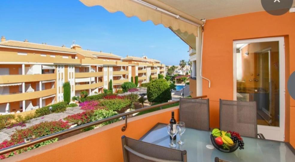 Meernahes Ferienapartment Elia เดเนีย ภายนอก รูปภาพ